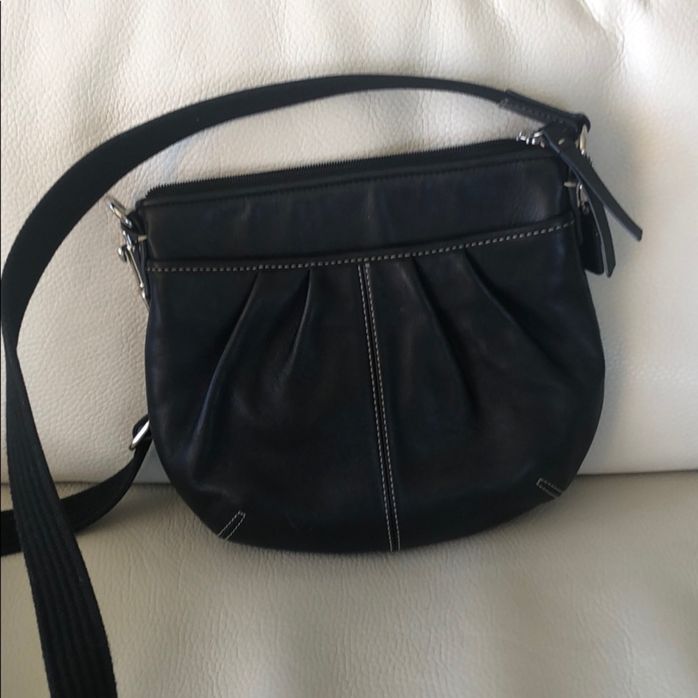 Coach cross body purse - Picture 2 of 3